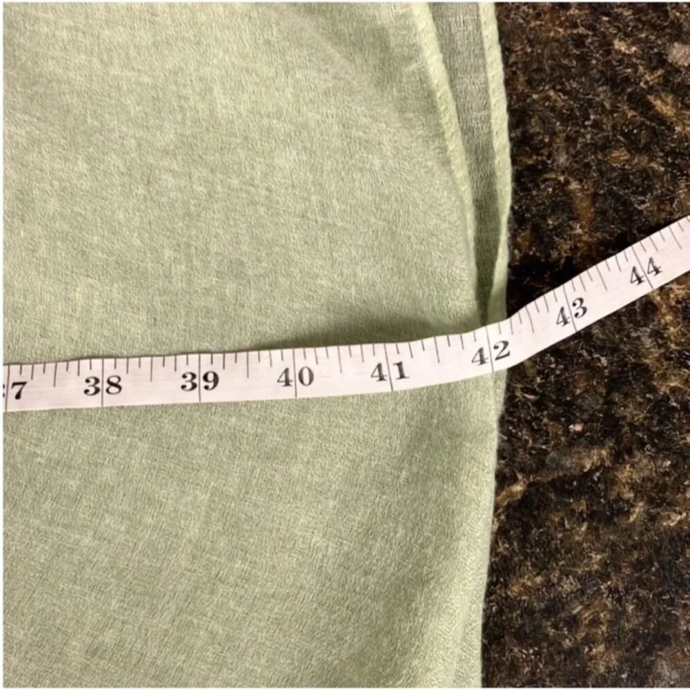 3/$15 ❤️  Time & Tru light green embroidered kimono wrap coverup s/m runs big